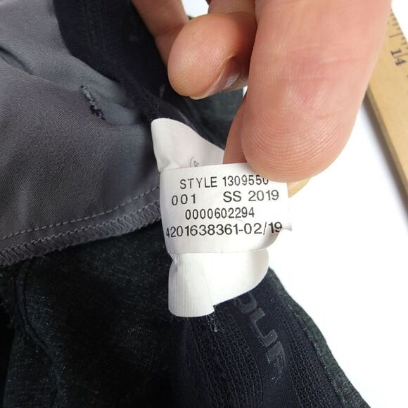 Under Armour Showdown Vented Woven Chino Golf Pants Mens 36 x 36 Heathered Gray - Picture 10 of 10